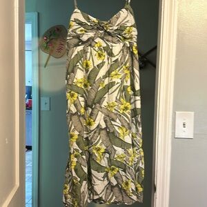Beautiful linen Banana Republic dress